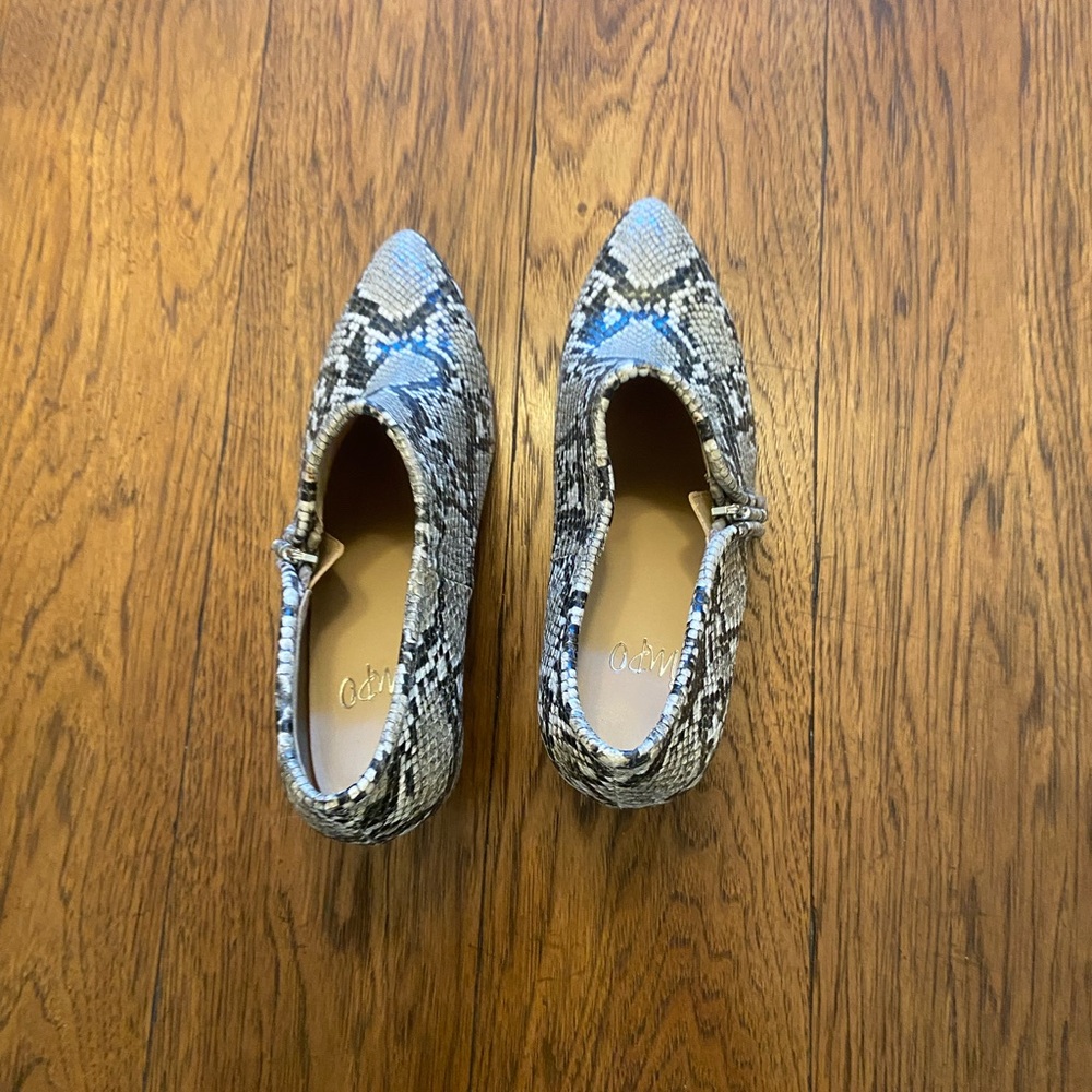 Impo Black and Gray Snakeskin Heels